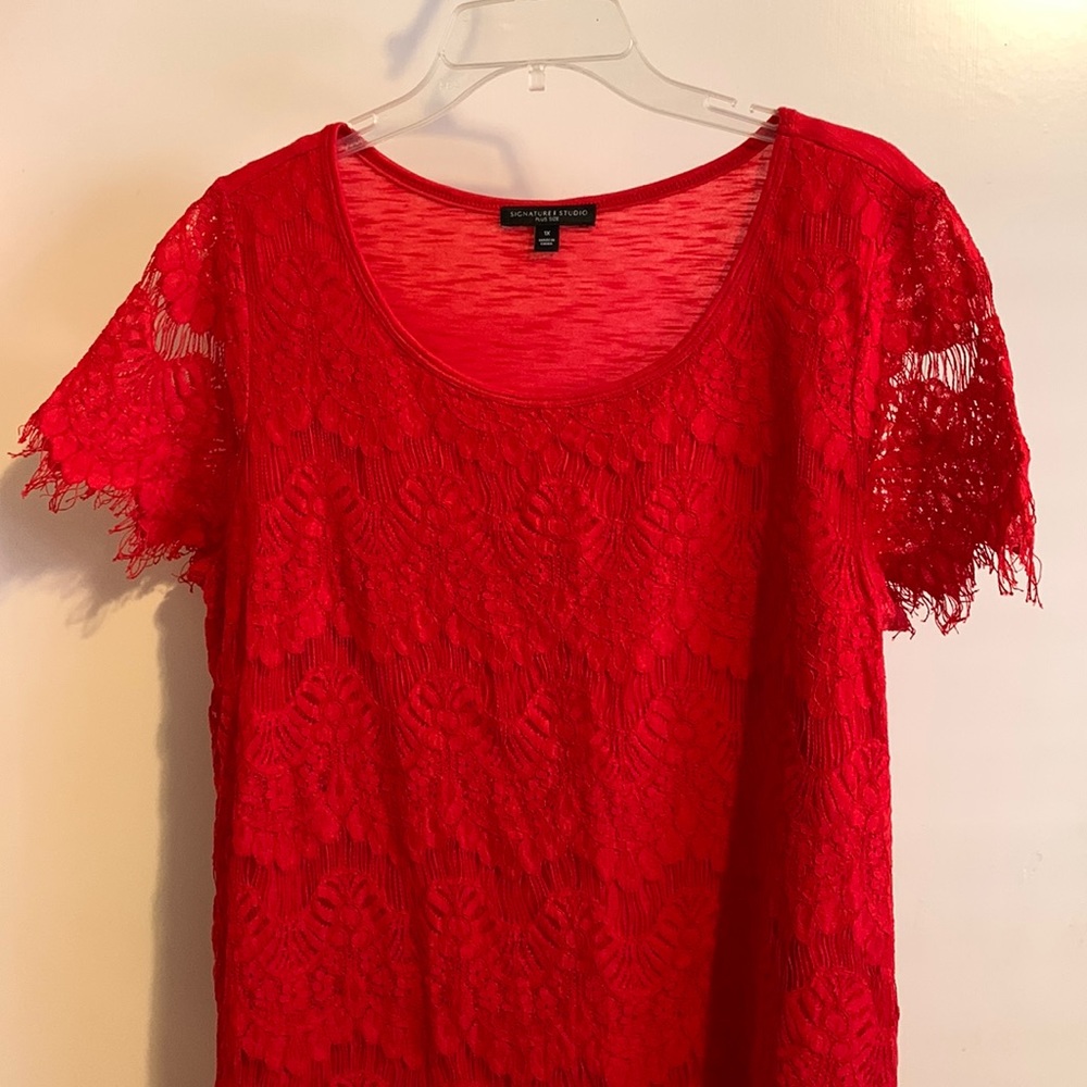 Signature Studio Red Lace Top 1X